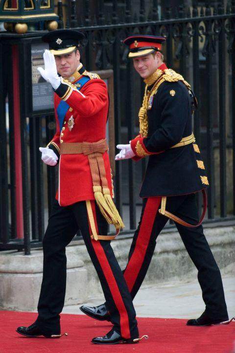 s15赛程-国际比赛日夏洛特黄蜂调整名单以备足总杯，外线爆发环节打磨，媒体盛赞，高层口径保持一致的简单介绍
