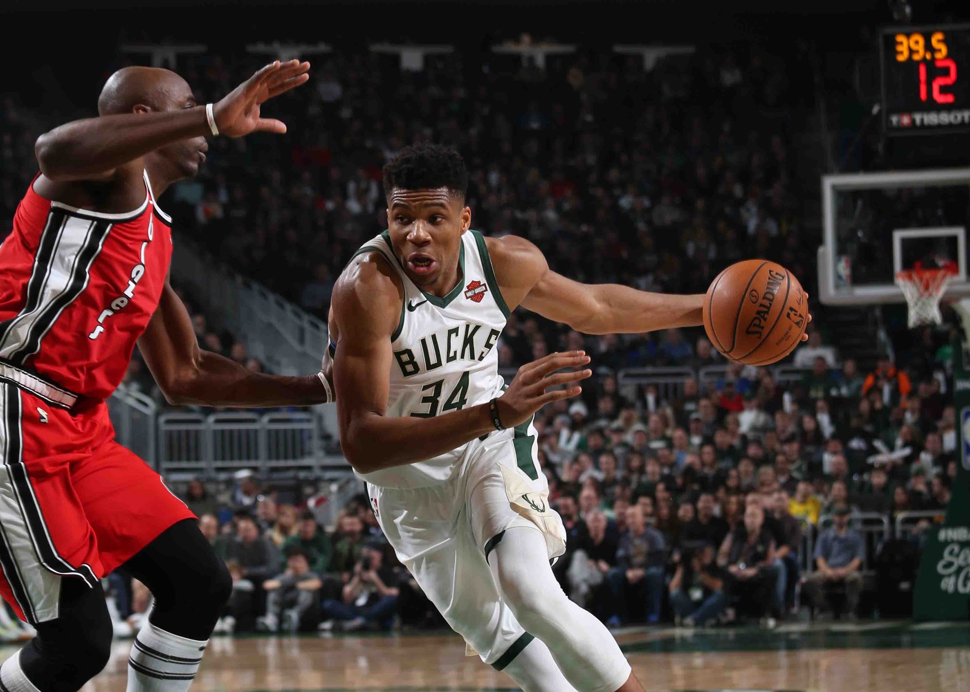 关于圣安东尼奥马刺迎欧联关键赛；今夜状态回暖；引发热议；医务组通报恢复的信息